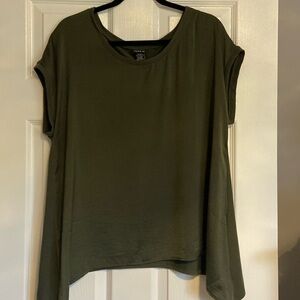 Torrid satin front asymmetric top - great shape!